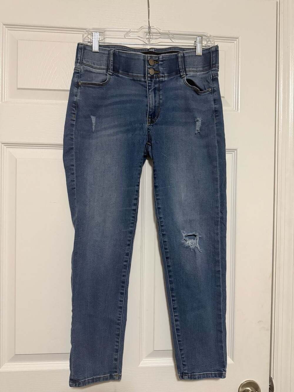 Apt. 9 High-Waisted Distressed Skinny Jeans